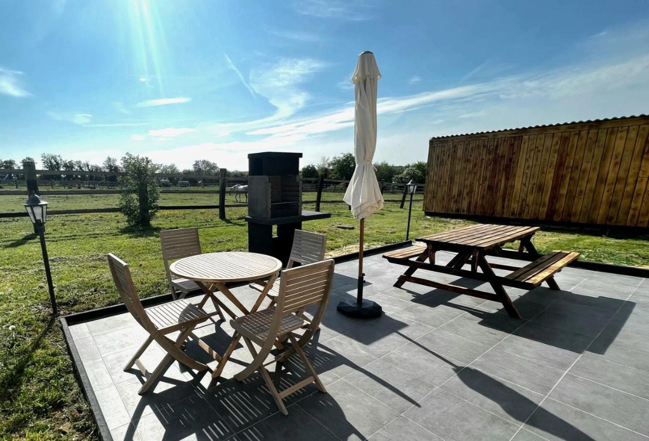 Le Clos De Baron Sur Odon, Un Havre De Paix. Exteriér fotografie