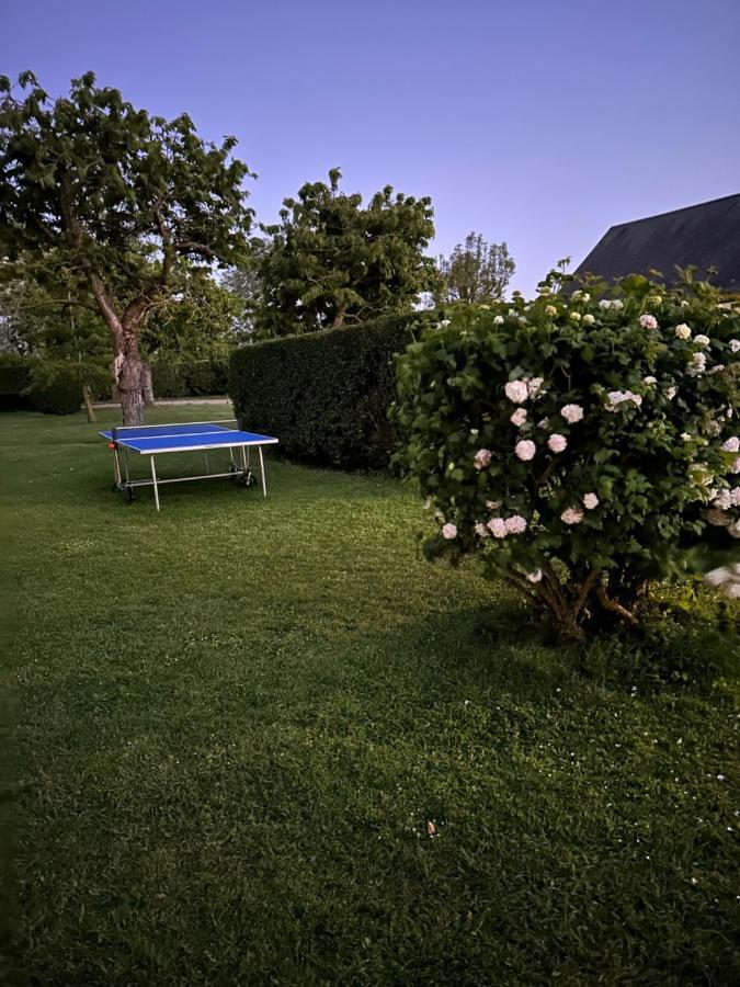 Le Clos De Baron Sur Odon, Un Havre De Paix. Exteriér fotografie